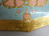 Decoratief houten ovaal schaaltje met goud- en pasteltinten – foto 3 – kavel bij De Kringwinkel, Diest