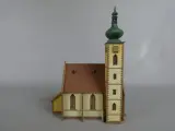 Modelkerk van Faller met gedetailleerde ramen – foto 3 – kavel bij De Kringwinkel, Diest