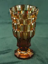 Amberkleurige kristallen Art Deco vaas – foto 2 – kavel bij De Kringwinkel, Antwerpen