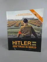 Hitler 1889-1945 Een tiran in beeld - fotobiografie – kavel bij De Kringwinkel, Diest