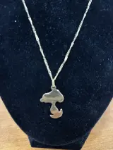 18 Karaat Gouden Ketting met Snoopy Hanger – 5 gram – foto 3 – kavel bij De Kringwinkel, Sint-Niklaas