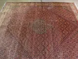 Groot, handgeweven Perzisch tapijt in Bidjar-stijl – 295 × 245 cm – foto 3 – kavel bij De Kringwinkel, Heverlee