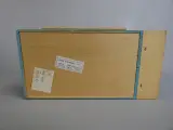 Houten muziekdoos in de vorm van een doktersbureau – foto 5 – kavel bij De Kringwinkel, Diest