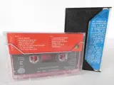 Unieke Beatles Cassette-Set – foto 5 – kavel bij De Kringwinkel, Heverlee