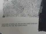 Set van 2 vintage kunstposters uit Stedelijk Museum Amsterdam – foto 5 – kavel bij De Kringwinkel, Heverlee