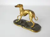 Decoratief bronzen beeldje van een hond op voetstuk – foto 2 – kavel bij De Kringwinkel, Heverlee