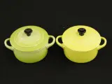 Le Creuset set van 7 cocottes en 2 tasjes – foto 3 – kavel bij De Kringwinkel, Antwerpen