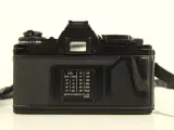 Minolta X-700 met 50 mm 1:1.7 Minolta rokkor lens – foto 6 – kavel bij De Kringwinkel, Antwerpen
