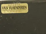 Keramiek Van Vlaenderen Gentbrugge keramische tegel met reliëf van paarden – foto 7 – kavel bij De Kringwinkel, Antwerpen