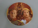 Herdenkingsbord van Koning Leopold III en Koningin Astrid – kavel bij De Kringwinkel, Diest