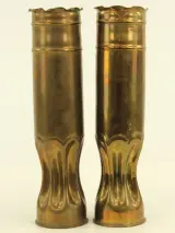 Trench Art set van 2 koperen kogelhuls vazen – foto 3 – kavel bij De Kringwinkel, Antwerpen