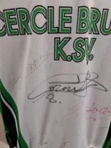 Officieel, gesigneerd wielershirt van Cercle Brugge K.S.V – foto 3 – kavel bij De Kringwinkel, Waardamme