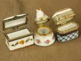 Lot van 26 porseleinen pillendoosjes / sierdoosjes – diverse decors – puntgaaf – foto 3 – kavel bij De Kringwinkel, Antwerpen