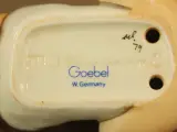 Goebel trio porseleinen beeldjes – foto 4 – kavel bij De Kringwinkel, Antwerpen