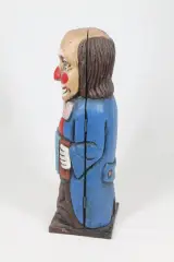 Decoratieve houten clown drankflescase – foto 3 – kavel bij De Kringwinkel, Brecht