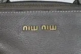 Authentieke Miu Miu Vitello Lux Bow Bag – foto 6 – kavel bij De Kringwinkel, Brecht