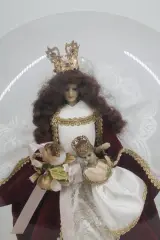 Religieus devotiebeeld: Maria met kindje Jezus onder glazen stolp – foto 3 – kavel bij De Kringwinkel, Brecht