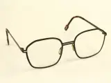 Odette Lunettes Fineburg M402 montuur - Antwerp – foto 4 – kavel bij De Kringwinkel, Antwerpen