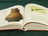 ?Set van 5 grootformaat kunst- en cultuurhistorische boeken van Mercatorfonds, waaronder vier kunstenaarsmonografieën en één cultuurhistorische stu… – foto 9 – kavel bij De Kringwi