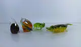 Set van 4 glazen dierenfiguren in verschillende kleuren – kavel bij De Kringwinkel, Turnhout