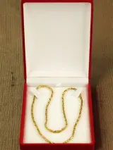 18 karaats gouden halsketting – foto 4 – kavel bij De Kringwinkel, Antwerpen