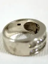 925 Zilveren Ring met Steentjes – foto 3 – kavel bij De Kringwinkel, Dilsen