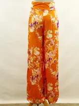 Rae Antwerp elegante soepelvallende oranje damesbroek met bloemenprint – foto 7 – kavel bij De Kringwinkel, Antwerpen