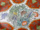 Ovaal decoratief porseleinen schaal op metalen pootjes – foto 4 – kavel bij De Kringwinkel, Heverlee