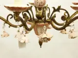 Vintage romantische kroonluchter - 5-armig - roze porselein & messingkleurig metaal - bloemen – foto 7 – kavel bij De Kringwinkel, Antwerpen