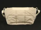 VEE Collective - gewatteerde handtas / schoudertas in beige - nieuw – foto 2 – kavel bij De Kringwinkel, Antwerpen