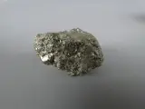 Collectie van drie verschillende mineralen en kristallen – foto 8 – kavel bij De Kringwinkel, Diest