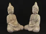 Set van 2 decoratieve Boeddha beelden met kaarshouder – foto 2 – kavel bij De Kringwinkel, Antwerpen