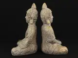 Set van 2 decoratieve Boeddha beelden met kaarshouder – foto 4 – kavel bij De Kringwinkel, Antwerpen