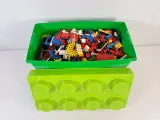 Lego set gekleurde bouwstenen met opbergdoos van lego – foto 6 – kavel bij De Kringwinkel, Turnhout
