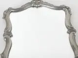 Barokspiegel in Tinnen Frame – Les Potstainiers Hutois, België – foto 3 – kavel bij De Kringwinkel, Heverlee