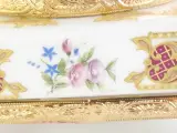 Elegante Italiaanse Alfa porseleinen sierset | Sierurn en twee kandelaars – foto 4 – kavel bij De Kringwinkel, Heverlee