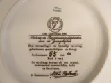 Exclusief Lommels winterbord van Limoges Porselein - Martina Bernhoudt – foto 4 – kavel bij De Kringwinkel, Leopoldsburg