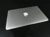 Apple MacBook Air 11,6" A1465 (EMC 2631) Laptop – foto 5 – kavel bij De Kringwinkel, Heverlee