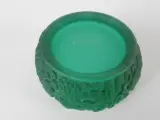 Groene glazen sierpot met deksel en reliëfdecoratie – foto 6 – kavel bij De Kringwinkel, Heverlee