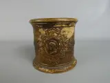 Decoratieve pot met reliëf – kavel bij De Kringwinkel, Diest