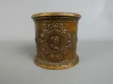 Decoratieve pot met reliëf – foto 2 – kavel bij De Kringwinkel, Diest