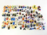 Grote gemengde partij LEGO-minifiguren – kavel bij De Kringwinkel, Heverlee