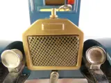 Set van 2 vintage speelgoedvoertuigen in oldtimerstijl – foto 10 – kavel bij De Kringwinkel, Heverlee