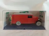 Set van 5 Kuifje miniatuurauto's in displaybox – foto 2 – kavel bij De Kringwinkel, Oudenaarde