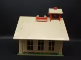 Fisher-Price Schoolgebouw uit 1971 – foto 2 – kavel bij De Kringwinkel, Ninove