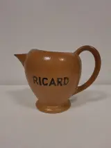 Set Ricard karaf, 4 glazen, 4 onderleggers en schenkdop – foto 2 – kavel bij De Kringwinkel, Ronse