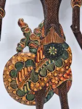 Decoratieve Javaanse Wayang Klitik pop - Raden Panji – foto 3 – kavel bij De Kringwinkel, Gent