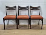 Set van 6 vintage Mid-Century eetkamerstoelen - donker hout & cognackleurige zitting – foto 5 – kavel bij De Kringwinkel, Gent