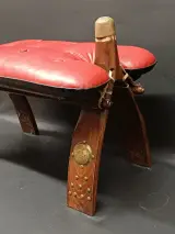 Vintage Camel Saddle Stool – foto 9 – kavel bij De Kringwinkel, Ninove