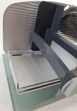 Elektrische vlees- en broodsnijder – foto 5 – kavel bij De Kringwinkel, Liedekerke